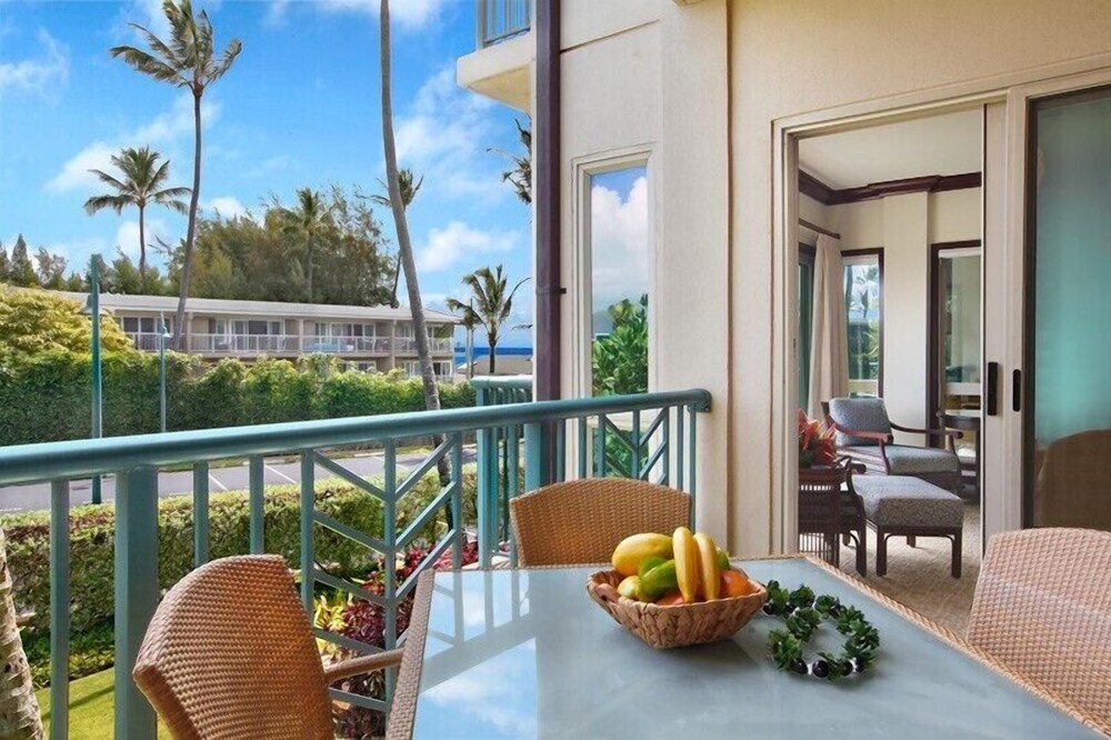 Waipouli Beach Resort C201 2 Br condo by RedAwning - photo 6