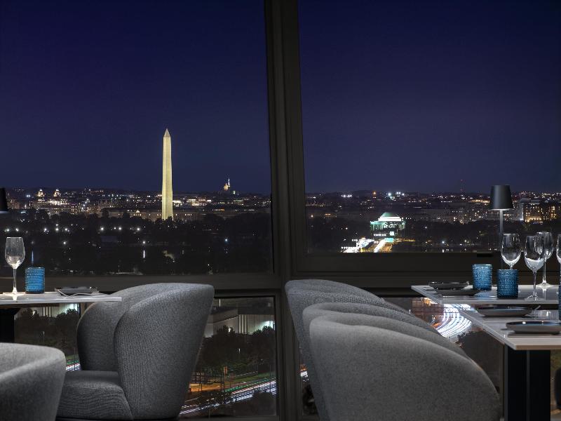 DoubleTree by Hilton Washington DC Crystal City - photo 49