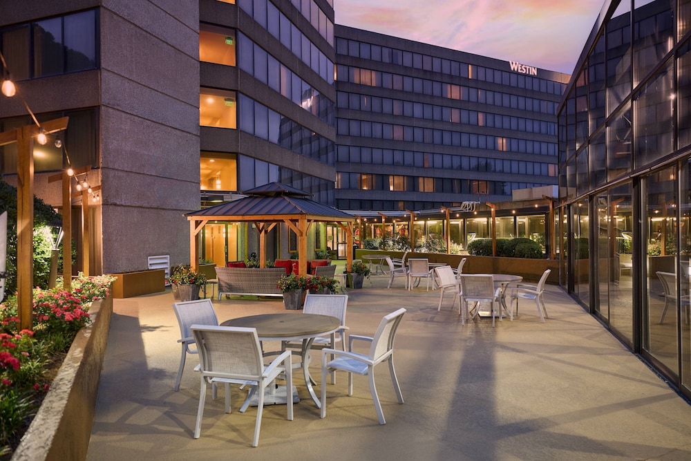 The Westin Atlanta Airport - photo 25