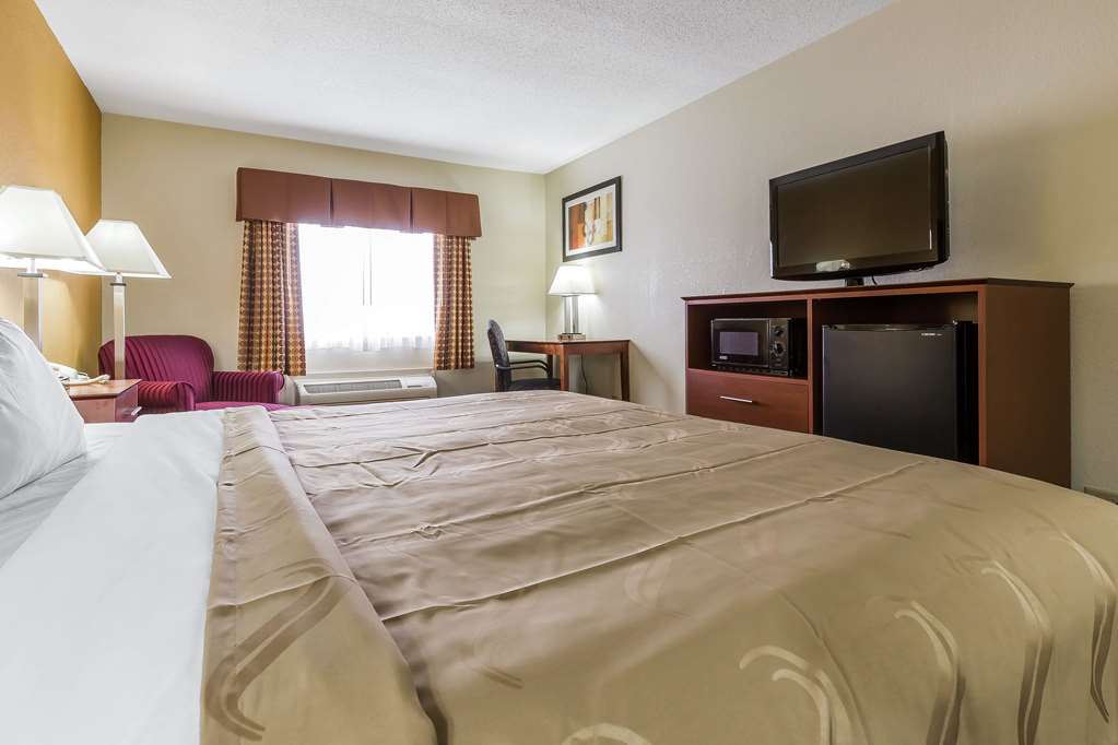 Quality Inn Sycamore DeKalb - photo 10