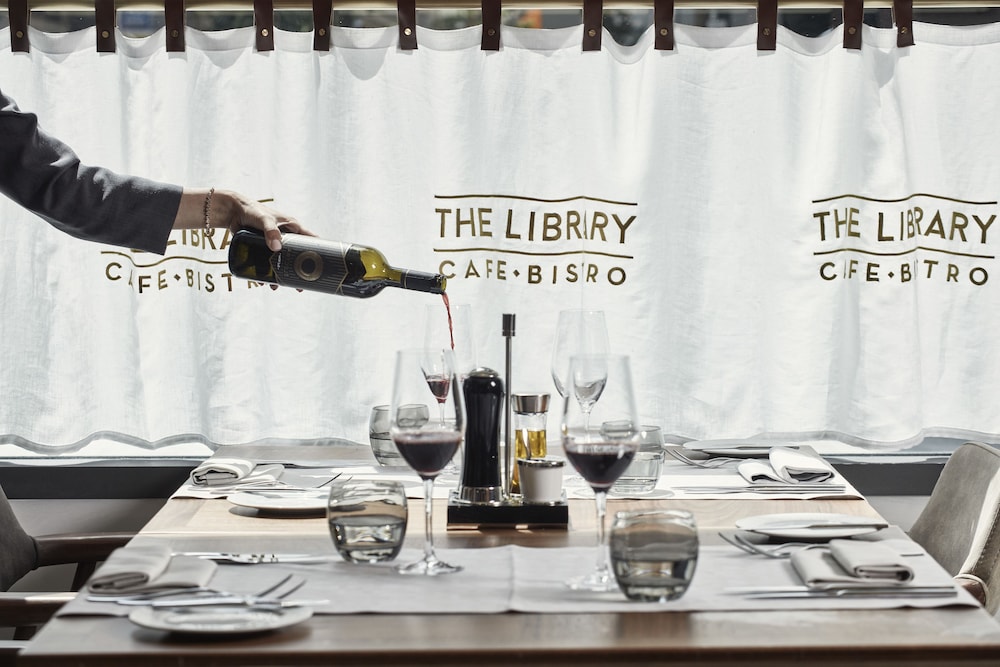 מזון ומשקאות