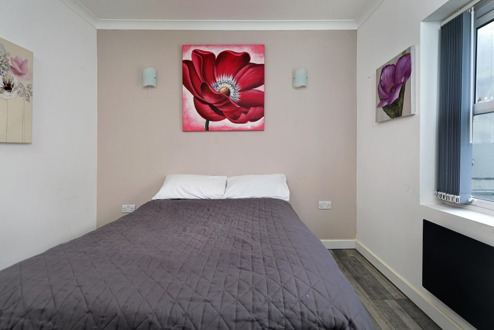 1 Bed Flat Sleeps 2 Wifi