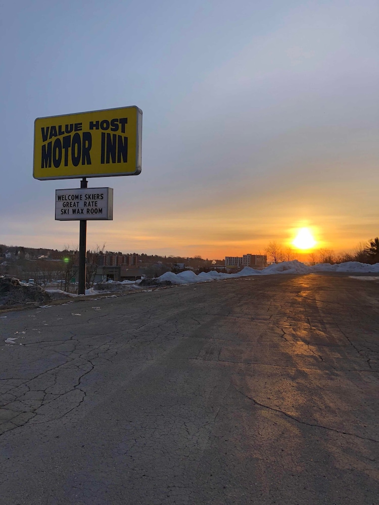 Value Host Motor Inn - photo 24