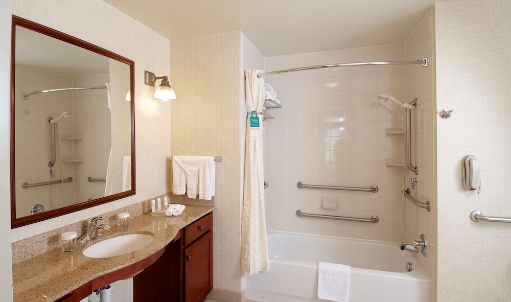 Homewood Suites by Hilton Anchorage - photo 28