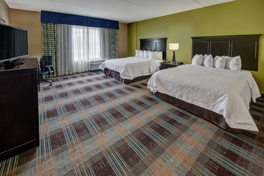 Hampton Inn & Suites Clarksville - photo 18