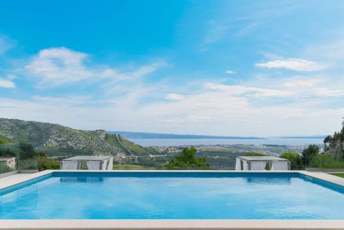 Villa Sansa — 4-Star Luxury Hotel in Klis, Croatia