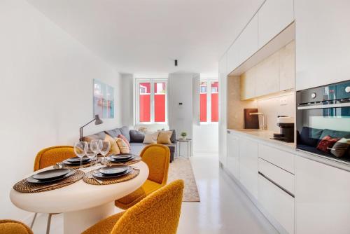 1BR Charming in the heart of Santos By Airnest — 4-Star Luxury Hotel in Lisbon, Portugal