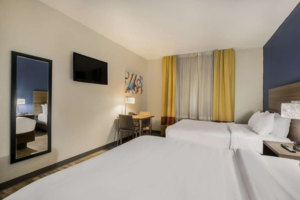 MainStay Suites Joliet I 55 - photo 7