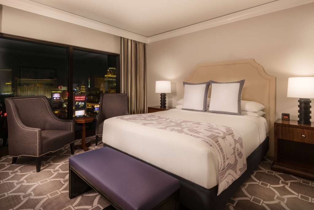 Caesars Palace - photo 30