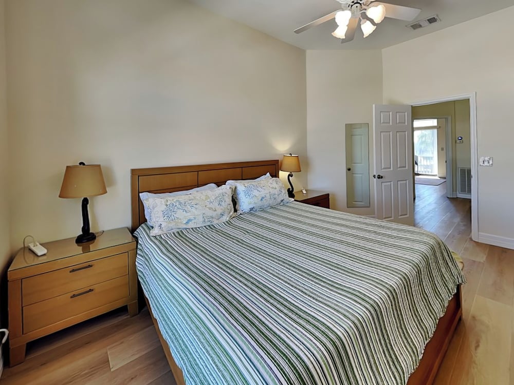 244 Flamingo - photo 14