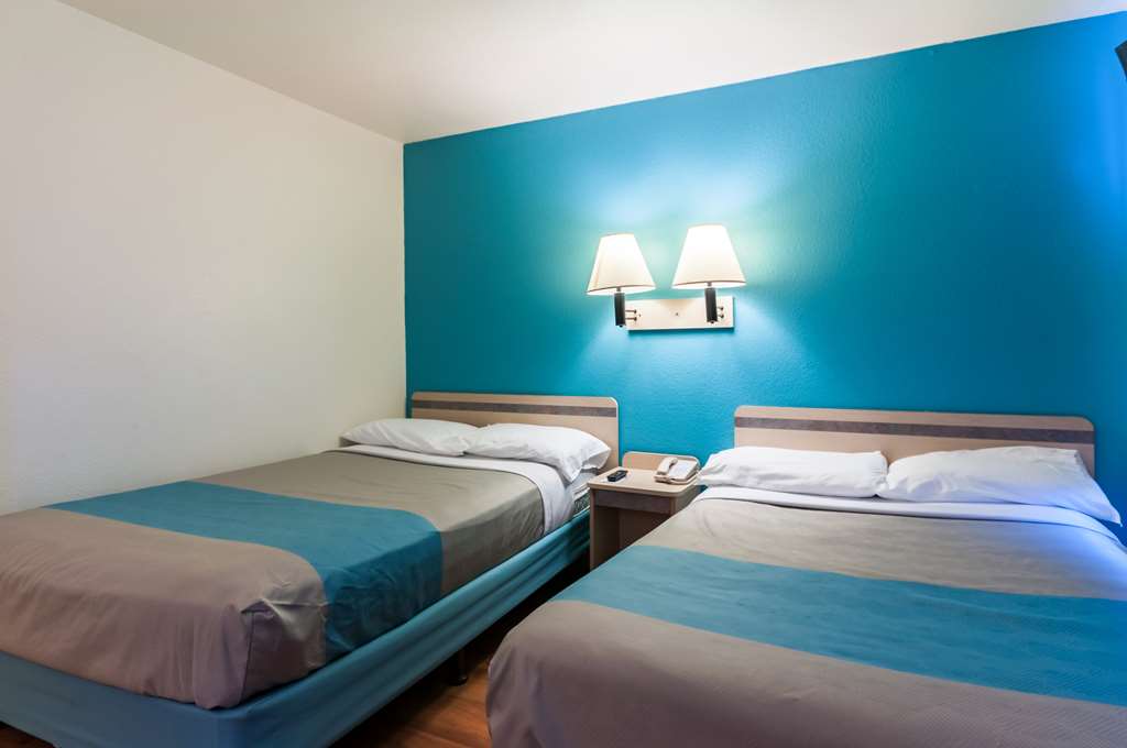 Motel 6 Green River UT - photo 14