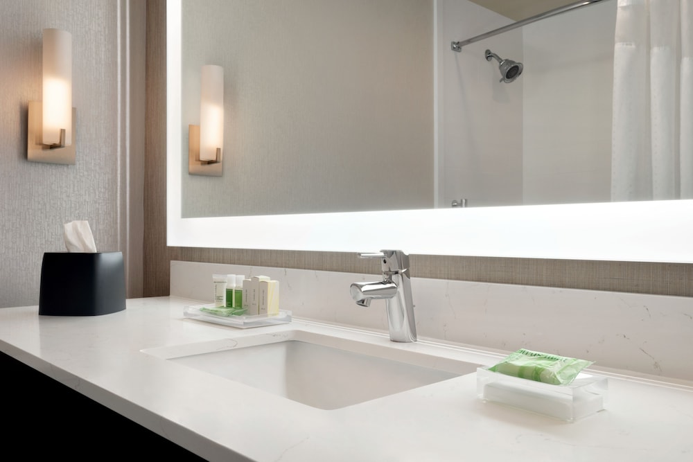 Holiday Inn Hotel & Suites Council Bluffs I 29 by IHG - photo 26