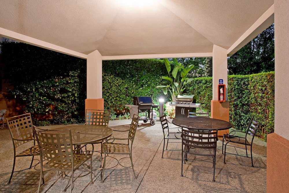 Sonesta Simply Suites Orange County Airport - photo 24