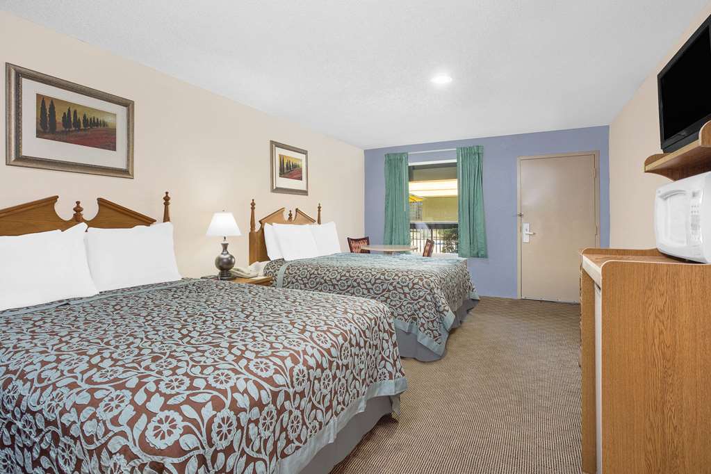 Days Inn By Wyndham Attalla - photo 9