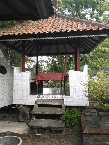 Dhangin Taman — Amlapura — photo 2