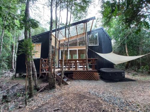 En Bosque con Río sin vecinos y Wifi Starlink in Unknown City, Chile