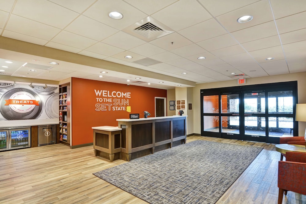 Hampton Inn & Suites Tucson Marana - photo 9