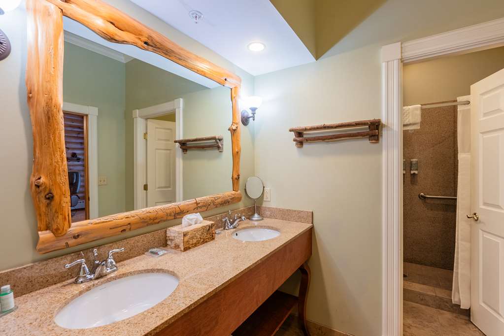 Best Western White House Inn - photo 42