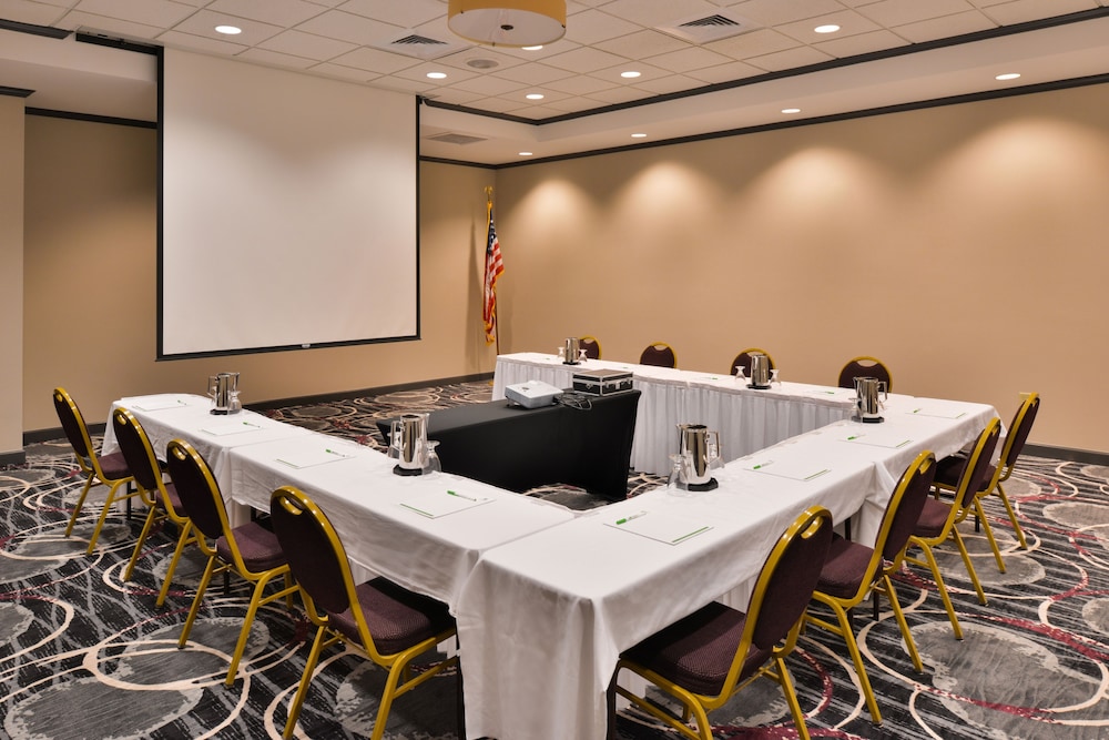 Holiday Inn Kansas City Airport by IHG - photo 55