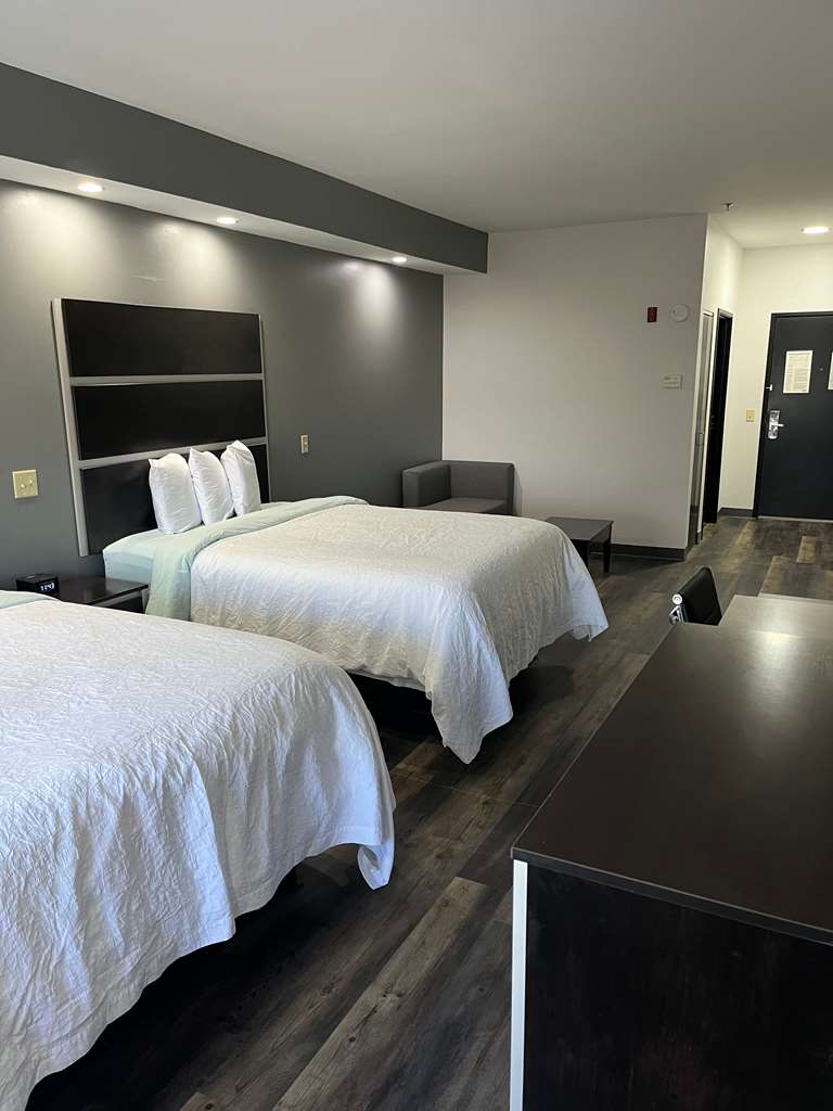 Sonesta Essential Savannah - photo 28