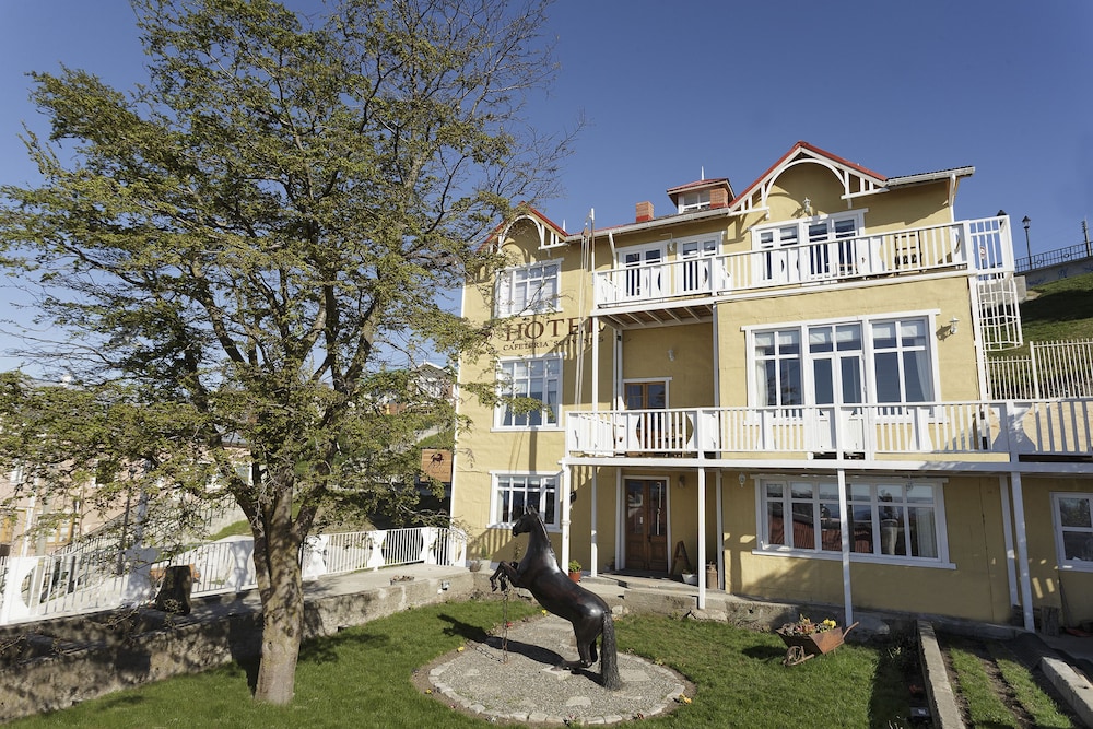 Hotel Boutique La Yegua Loca in Punta Arenas, Chile