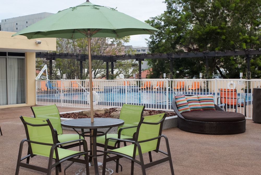 Courtyard Miami in Coral Gables by Marriott - photo 45