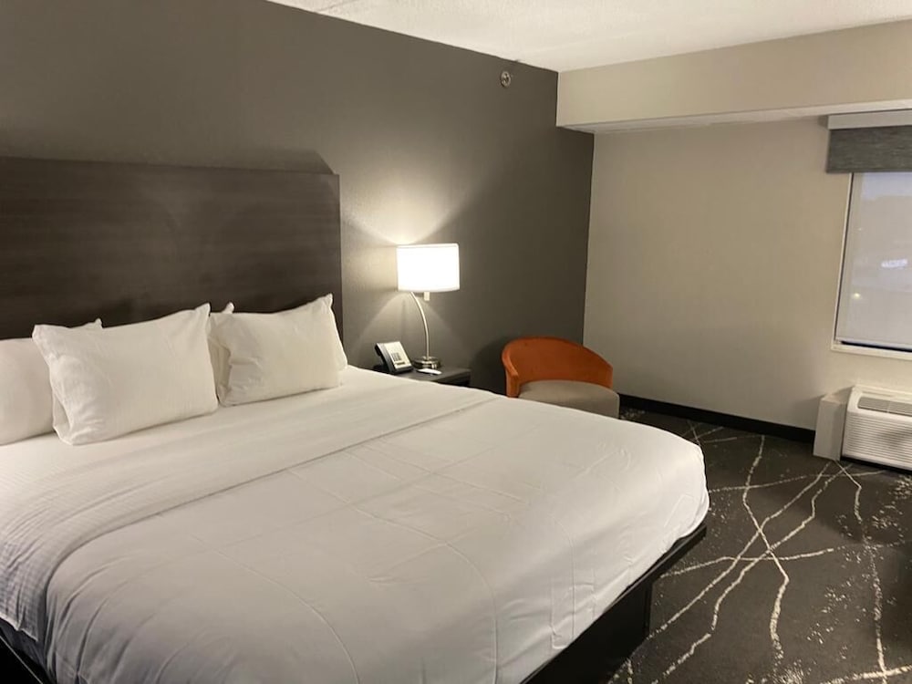 Comfort Inn Boston Milford - photo 7