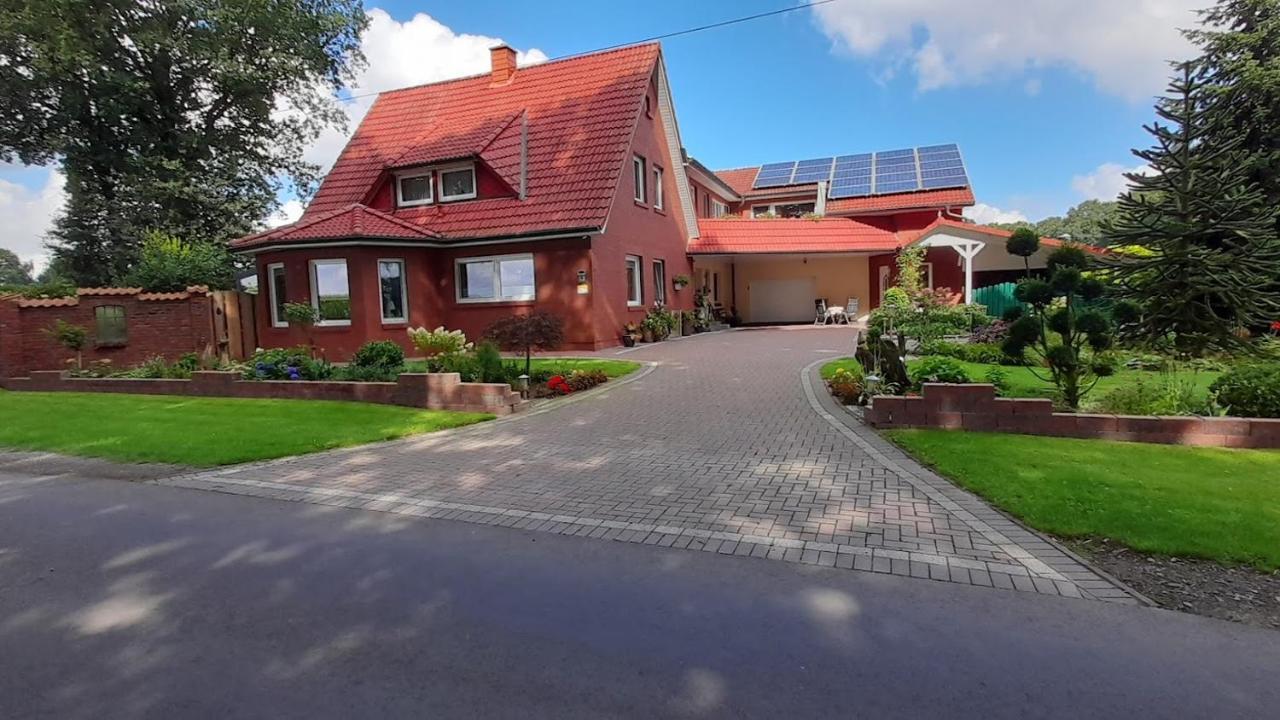 Ferienwohnung Rita — 5-Star Luxury Hotel in Molbergen, Germany
