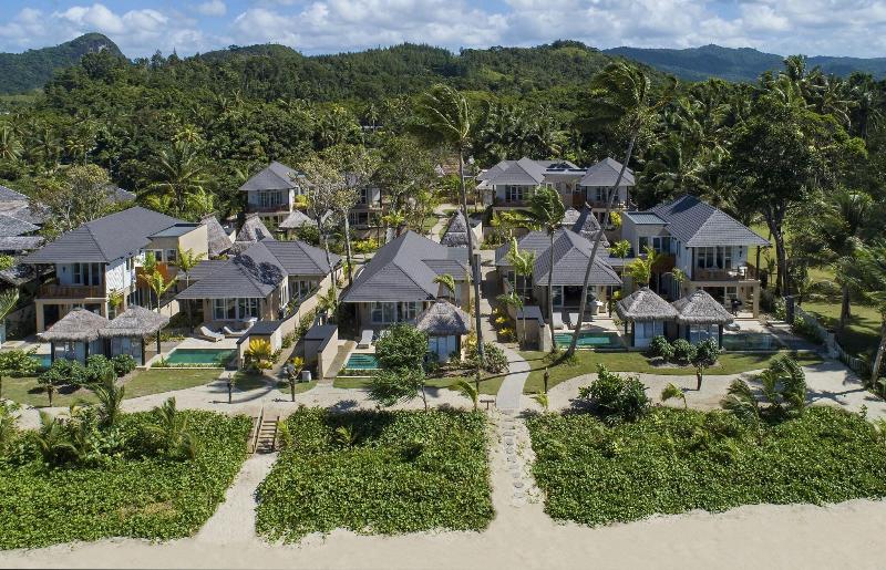 Nanuku Resort Fiji — 5-Star Luxury Hotel in Nadi, Fiji