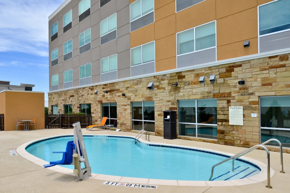 Holiday Inn Express & Suites Wylie West by IHG - photo 23