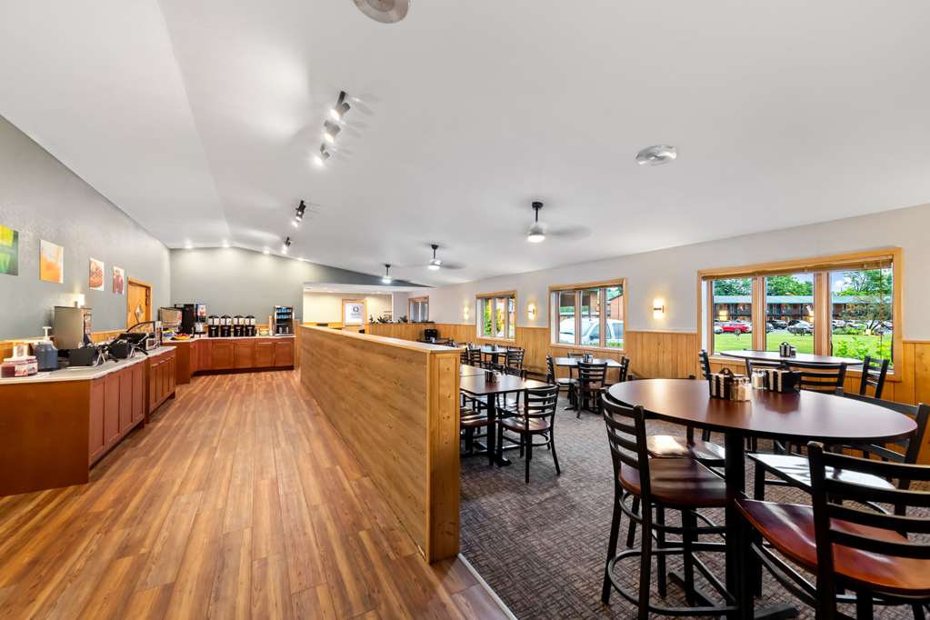 Quality Inn & Suites Munising - photo 30