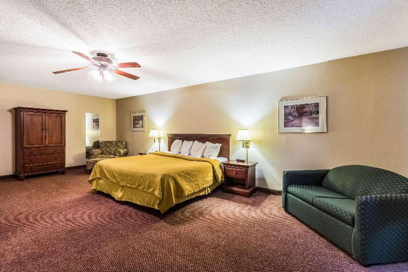 Quaint Inn &Suites - photo 8