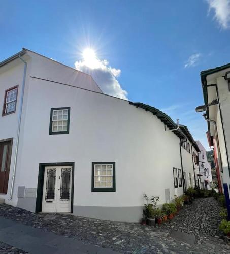 Casa do Arco da Velha — 4-Star Luxury Hotel in Braganca, Portugal