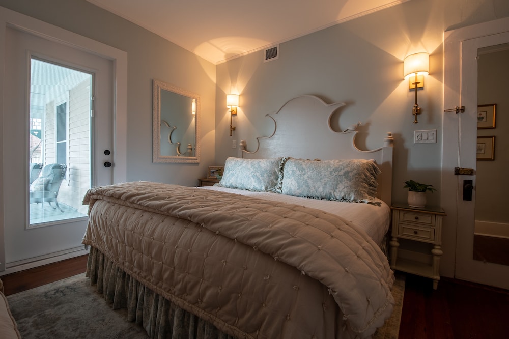 The Kenwood Inn - photo 19
