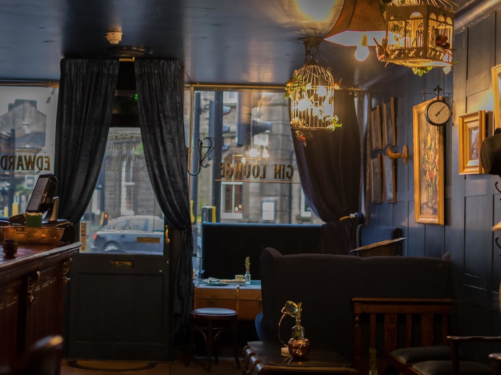 Gin Lounge Rooms in Ilkley, United Kingdom