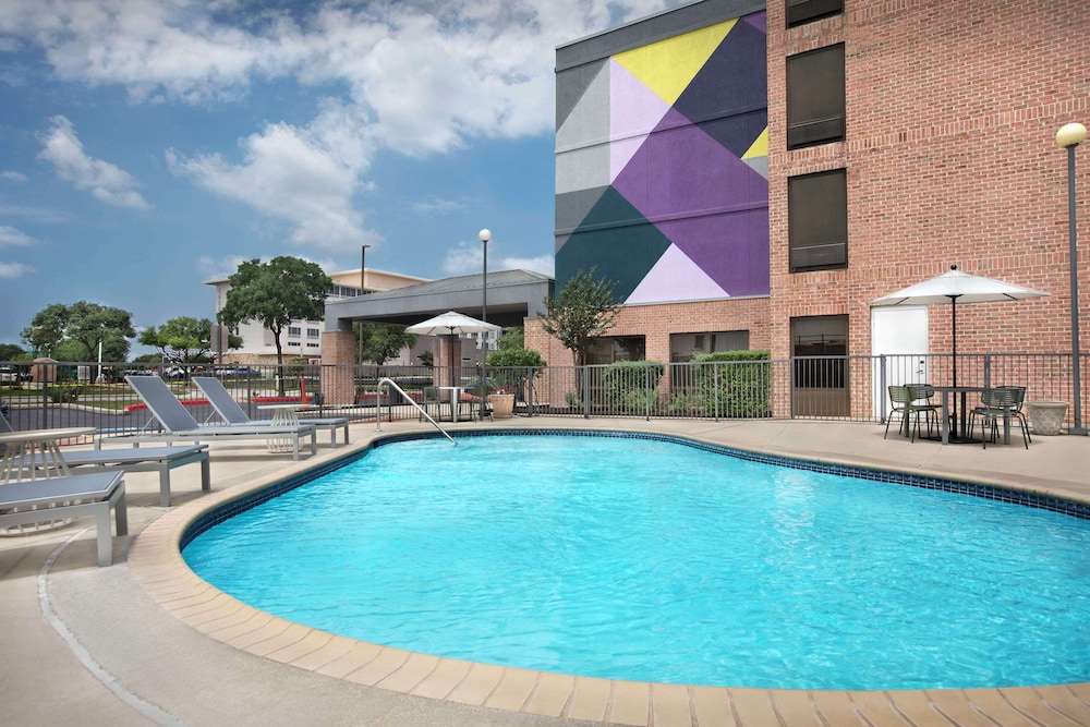 Spark By Hilton San Antonio Northwest Near Six Flags - photo 18
