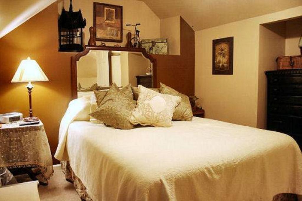 Inn At Norwood - photo 11