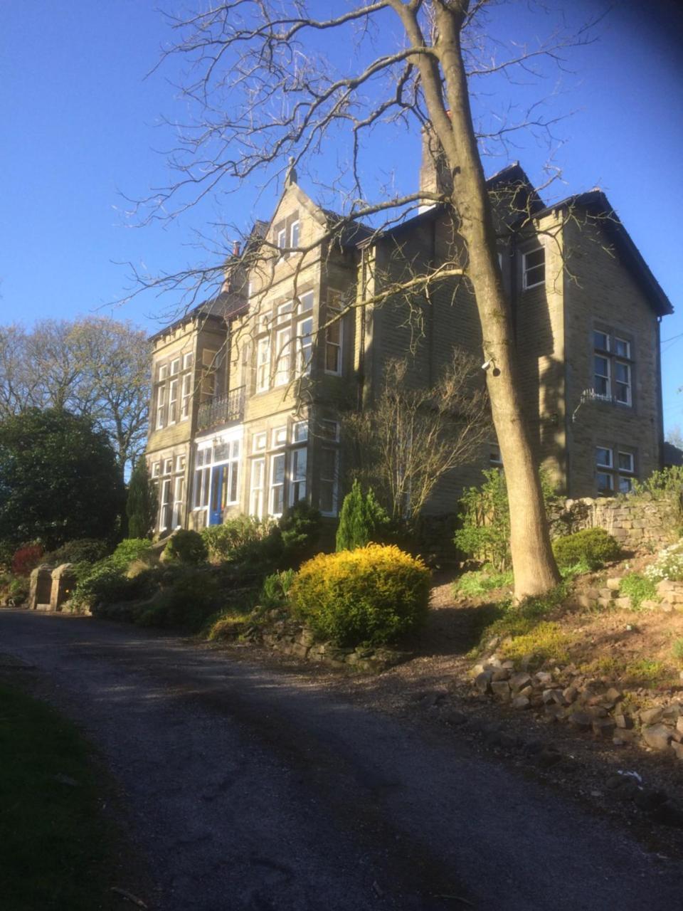 Large Ingleton Apartment Yorkshire Dales Three Peaks — 4-Star Luxury Hotel in Ingleton, United Kingdom