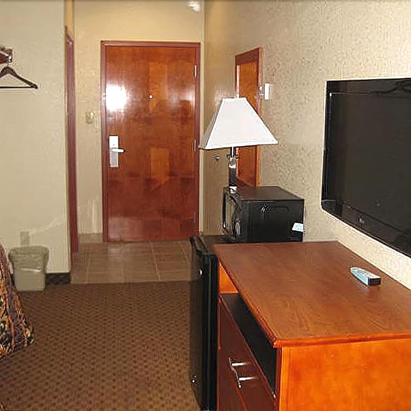 Heritage Inn Picayune - photo 13