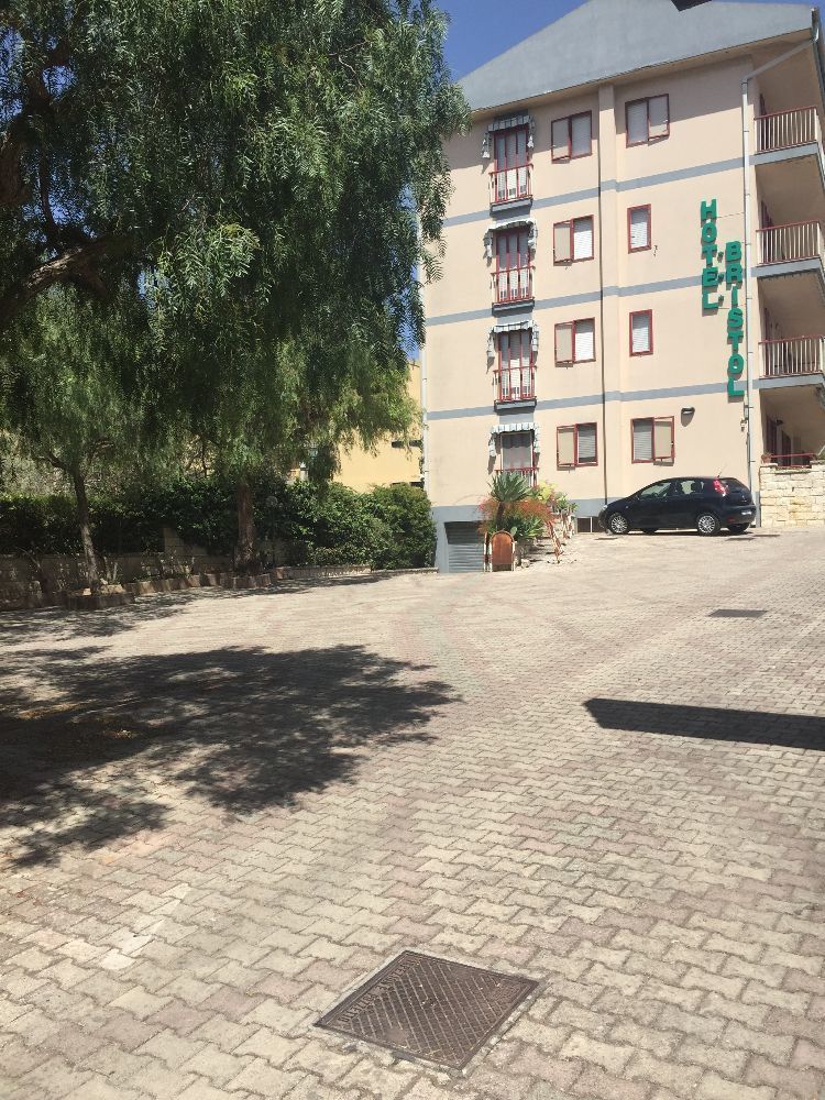 Hotel Bristol - last minute hotel in Modica