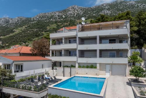 Nikolica Apartments Pelješac — 4-Star Luxury Hotel in Orebic, Croatia