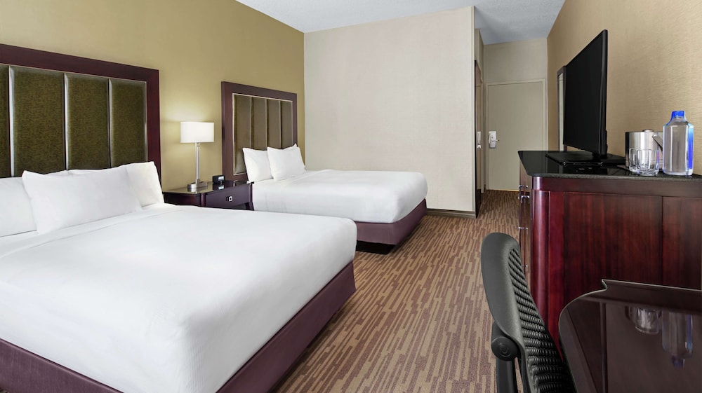 DoubleTree Raleigh Durham Airport at Research Triangle Park - photo 9