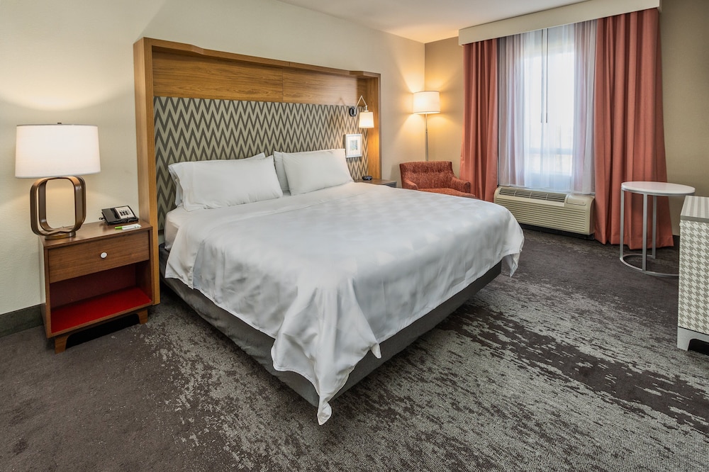 Holiday Inn Hotel & Suites Memphis Wolfchase Galleria by IHG - photo 14