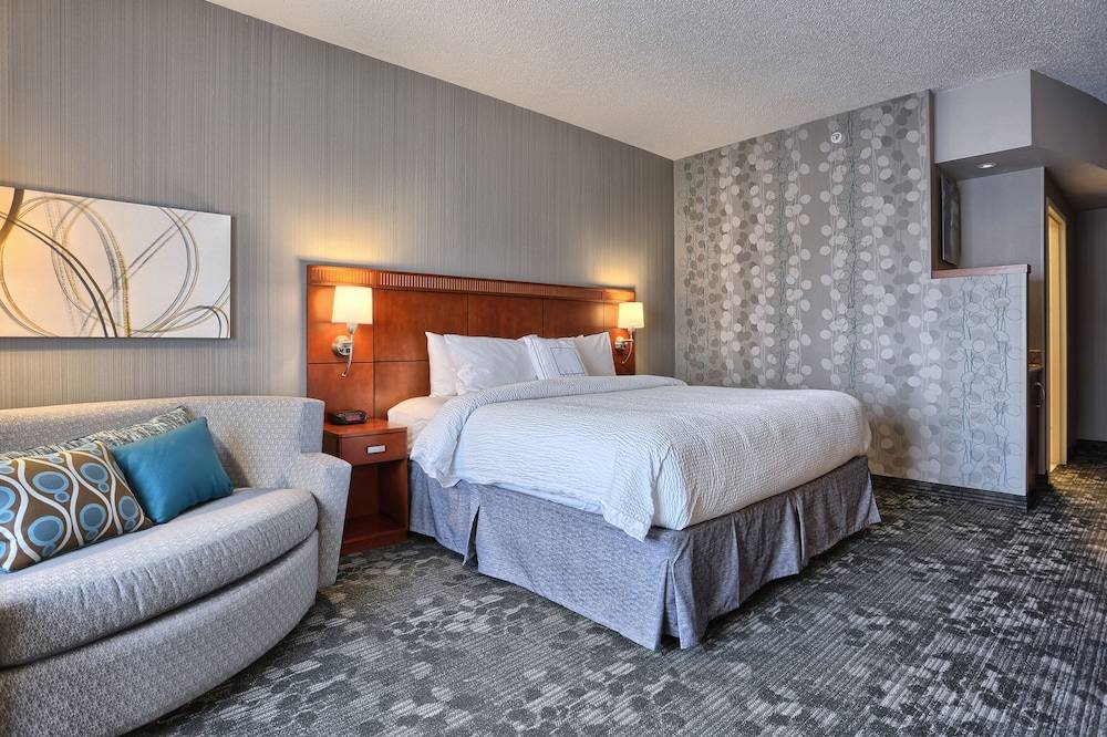 Courtyard by Marriott Harrisburg West Mechanicsburg - photo 5