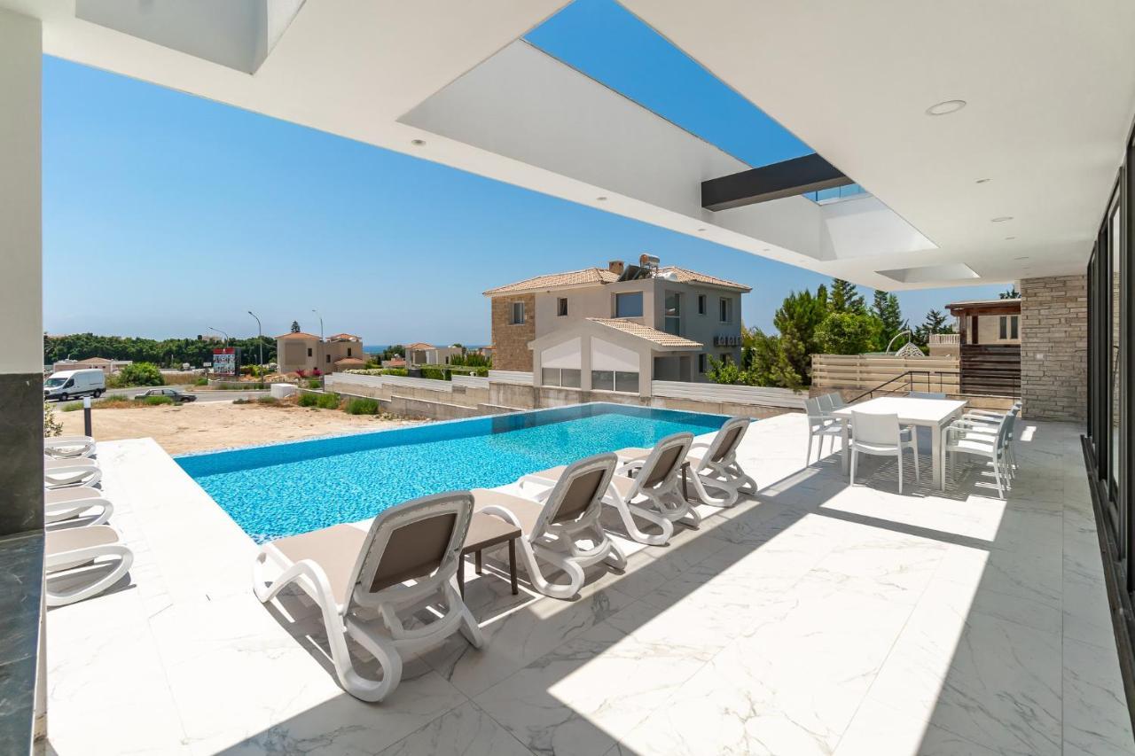 Villa Arsinoe by Ezoria Villas