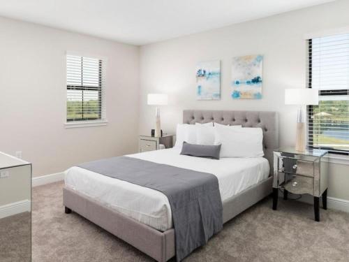 Beautiful 6 Bed Pool Home Balmoral Resort 6sltsfp2 6 Bedroom Home by RedAwning - photo 12
