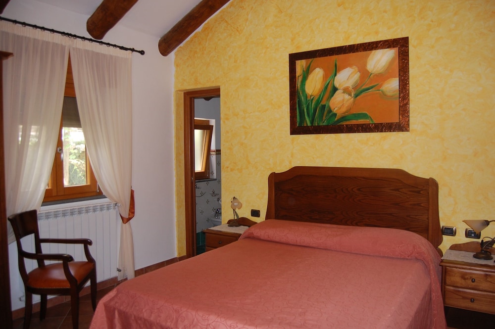 Rabbit - carbon neutral hotel in Agerola
