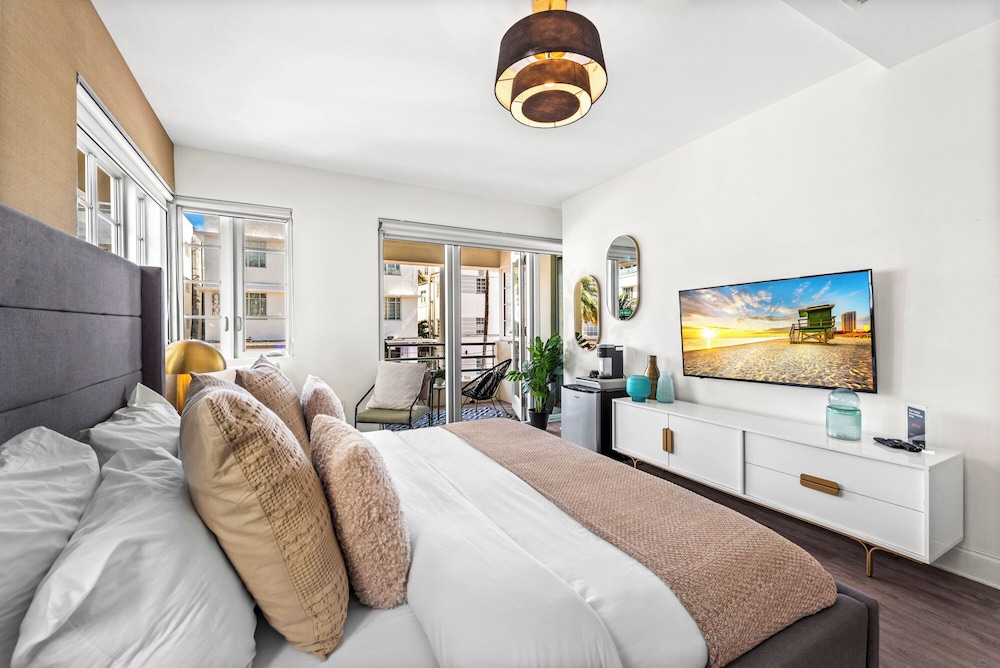 Luxuri Suites - photo 67