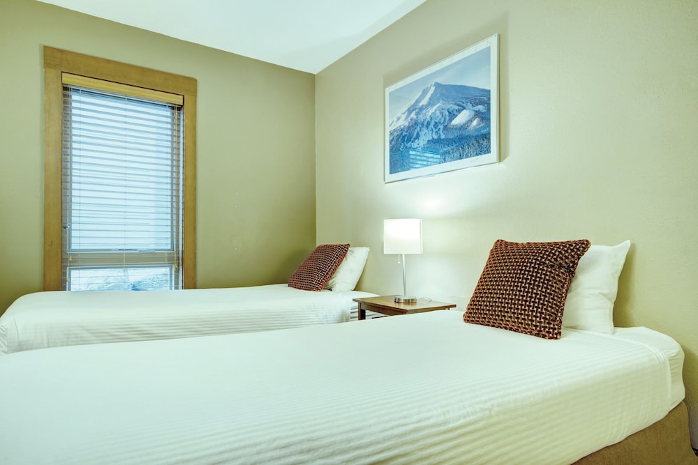 Seventh Mountain Resort - photo 9