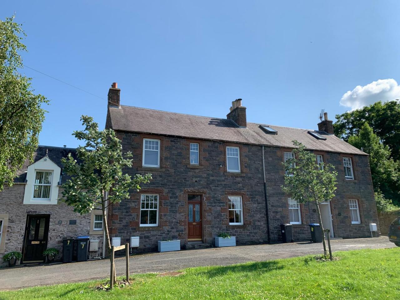 8 the Loan — 4-Star Luxury Hotel in Lauder, United Kingdom